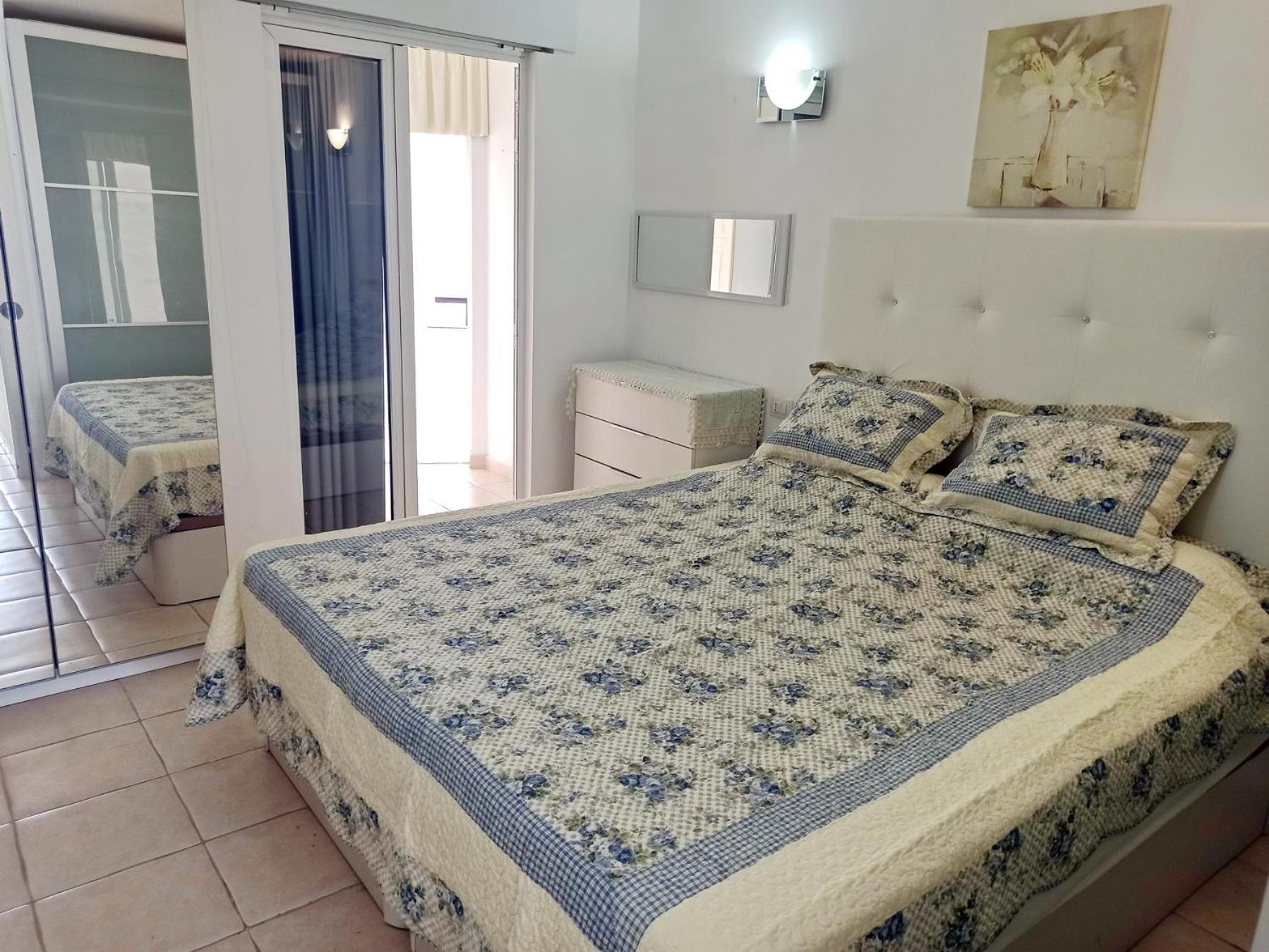 Cozy Apartment In The Center Of Costa Adeje On The 1St Coastline Exterior photo